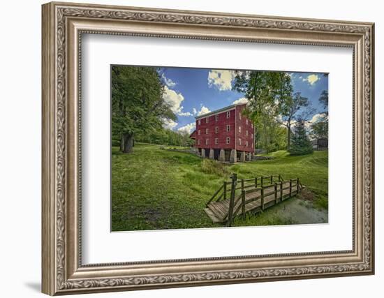 USA, Indiana, Cutler. Adams Mill-Rona Schwarz-Framed Photographic Print