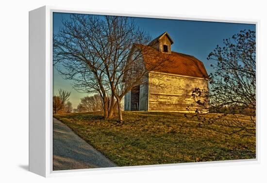 USA, Indiana, Rural Scene of Red Roofed Barn-Rona Schwarz-Framed Premier Image Canvas