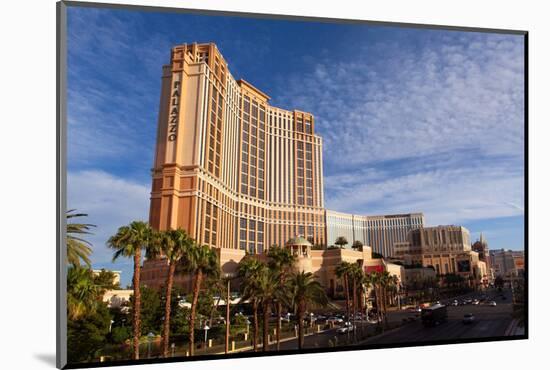 USA, Las Vegas, Palazzo-Catharina Lux-Mounted Photographic Print