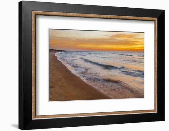 USA, Michigan, Paradise, Whitefish Bay Beach with Waves at Sunrise-Frank Zurey-Framed Photographic Print