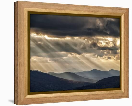 USA, New Hampshire, White Mountains, Sunbeams light the valley-Ann Collins-Framed Premier Image Canvas