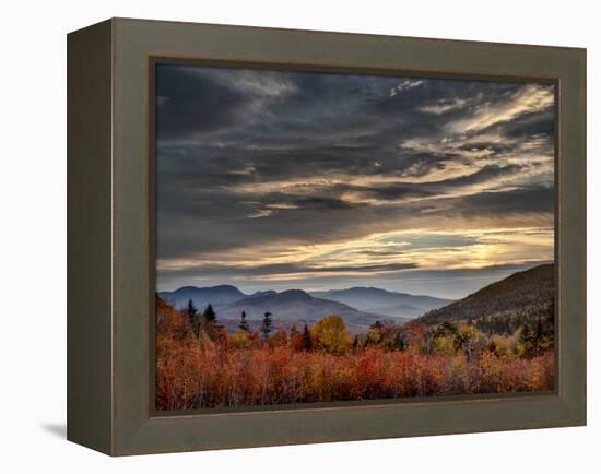 USA, New Hampshire, White Mountains, Sunrise from overlook-Ann Collins-Framed Premier Image Canvas