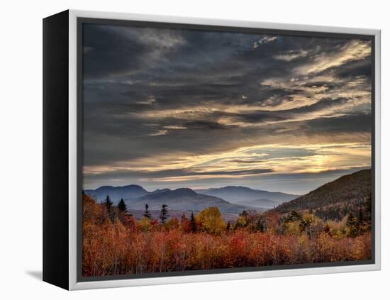 USA, New Hampshire, White Mountains, Sunrise from overlook-Ann Collins-Framed Premier Image Canvas