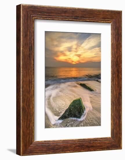 USA, New Jersey, Cape May. Scenic on Cape May Beach.-Jay O'brien-Framed Photographic Print