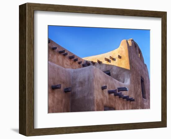 USA, New Mexico, Sant Fe, Adobe structure with protruding vigas and Snow-Terry Eggers-Framed Photographic Print