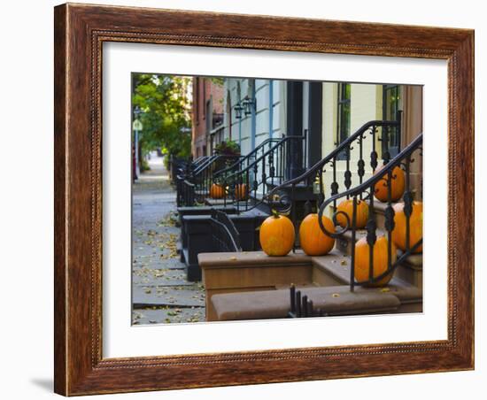 USA, New York, Brooklyn, Brooklyn Heights, Halloween Pumpkins-Alan Copson-Framed Photographic Print