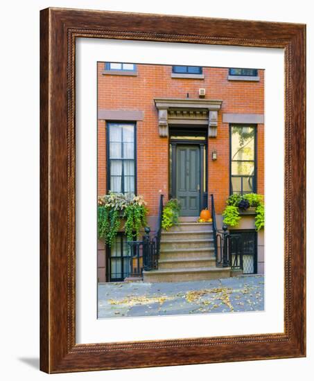 USA, New York, Brooklyn, Brooklyn Heights, Halloween Pumpkins-Alan Copson-Framed Photographic Print