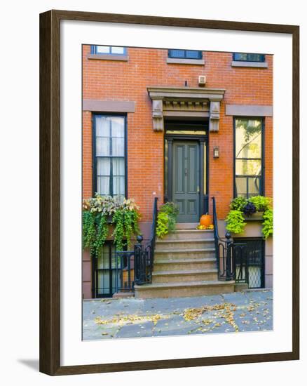 USA, New York, Brooklyn, Brooklyn Heights, Halloween Pumpkins-Alan Copson-Framed Photographic Print