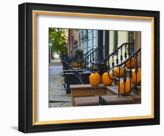 USA, New York, Brooklyn, Brooklyn Heights, Halloween Pumpkins-Alan Copson-Framed Photographic Print