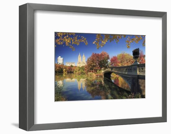 Usa, New York City, Manhattan, Central Park, Bow Bridge-Michele Falzone-Framed Photographic Print