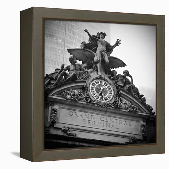 USA, New York City, Manhattan, Midtown, Grand Central Station-Alan Copson-Framed Premier Image Canvas