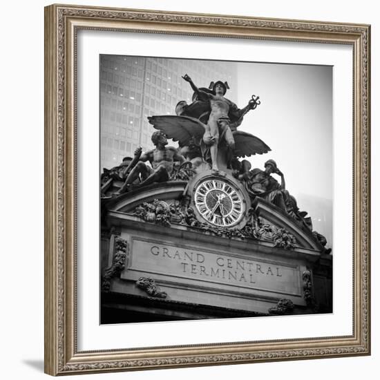 USA, New York City, Manhattan, Midtown, Grand Central Station-Alan Copson-Framed Photographic Print