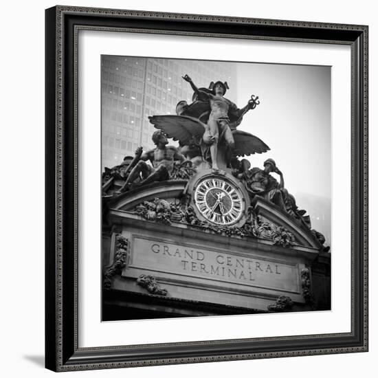 USA, New York City, Manhattan, Midtown, Grand Central Station-Alan Copson-Framed Photographic Print