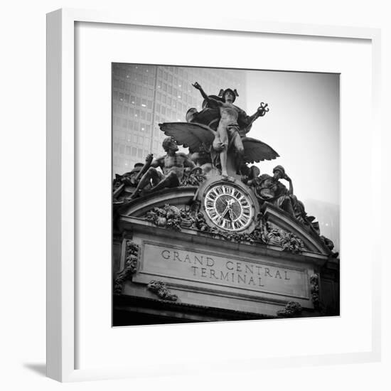 USA, New York City, Manhattan, Midtown, Grand Central Station-Alan Copson-Framed Photographic Print