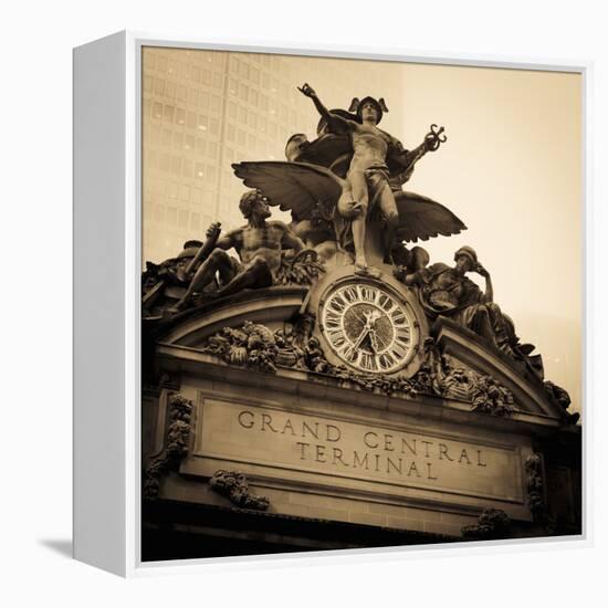 USA, New York City, Manhattan, Midtown, Grand Central Station-Alan Copson-Framed Premier Image Canvas