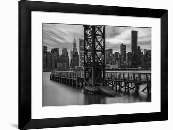 USA, New York, Long Island City, Queens, Gantry Plaza State Park-Christian Heeb-Framed Photographic Print