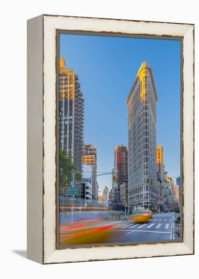 Usa, New York, Manhattan, Midtown, the Flatiron Building-Alan Copson-Framed Premier Image Canvas