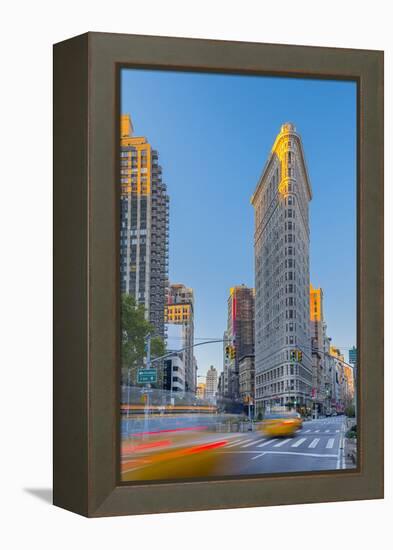 Usa, New York, Manhattan, Midtown, the Flatiron Building-Alan Copson-Framed Premier Image Canvas