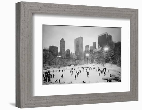 USA, New York, New York City, Skaters at the Wollman Rink-Walter Bibikow-Framed Photographic Print