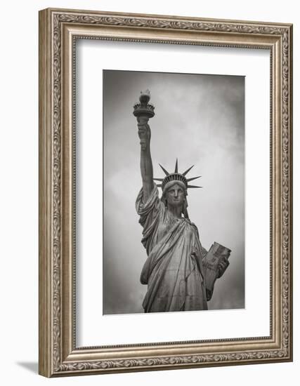 Usa, New York, New York City, Statue of Liberty National Monument-Michele Falzone-Framed Photographic Print