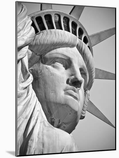 USA, New York, Statue of Liberty-Alan Copson-Mounted Photographic Print