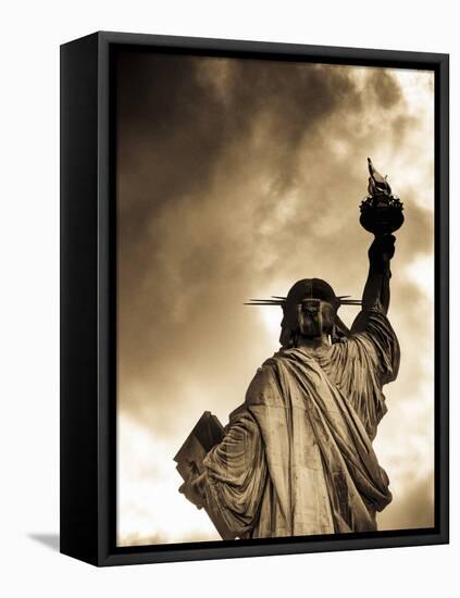 USA, New York, Statue of Liberty-Alan Copson-Framed Premier Image Canvas