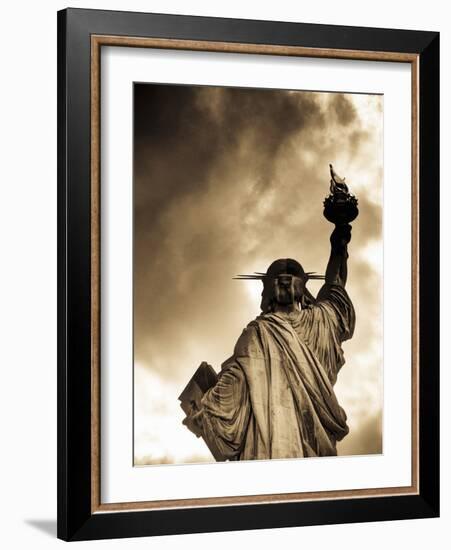 USA, New York, Statue of Liberty-Alan Copson-Framed Photographic Print