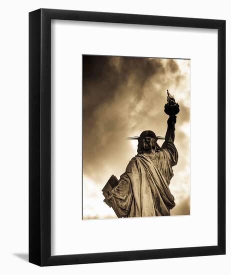 USA, New York, Statue of Liberty-Alan Copson-Framed Photographic Print