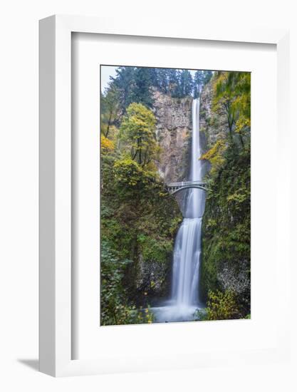 USA, Oregon. Autumn Season at Multnomah Falls in the Columbia Gorge-Gary Luhm-Framed Photographic Print
