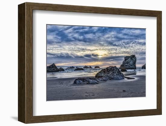 USA, Oregon, Bandon, Beach-Joe Restuccia III-Framed Photographic Print