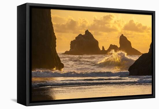 USA, Oregon, Bandon. Shore Scenic-Cathy & Gordon Illg-Framed Premier Image Canvas