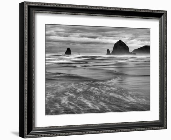 USA, Oregon, Cannon Beach, Haystack Rock and the Needles-Ann Collins-Framed Photographic Print