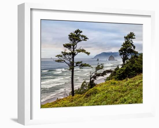 USA, Oregon, Cannon Beach, View of Haystack Rock-Ann Collins-Framed Photographic Print