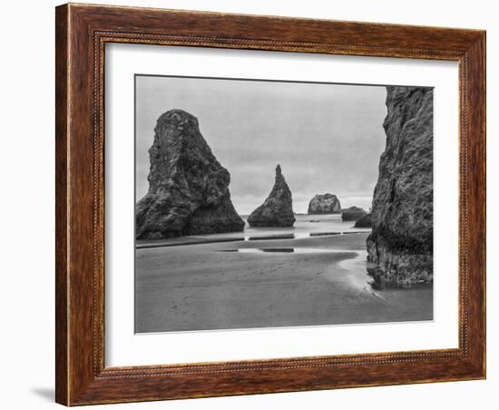 USA, Oregon, Coast Bandon Beach Monoliths-John Ford-Framed Photographic Print