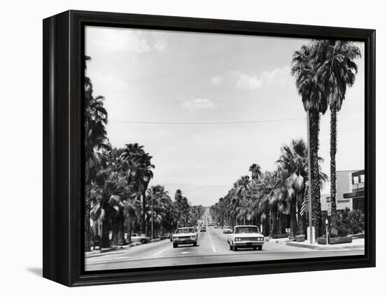 USA, Palm Springs-null-Framed Premier Image Canvas