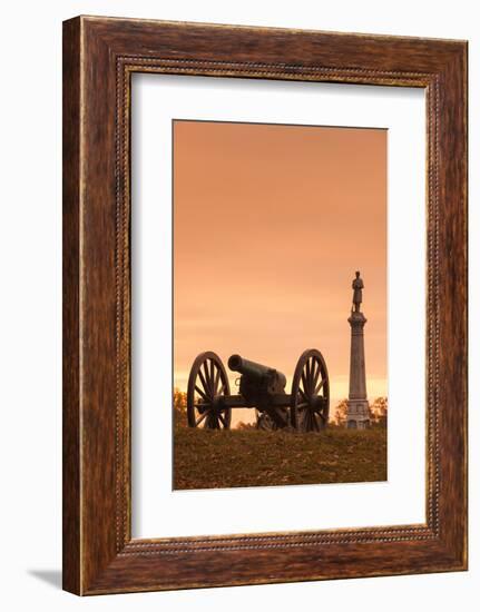 USA, Pennsylvania, Gettysburg, Battlefield Monument and Cannon-Walter Bibikow-Framed Photographic Print