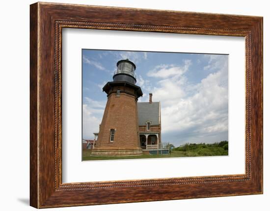 USA, Rhode Island, Block Island, Mohegan Bluffs, Southeast Lighthouse.-Cindy Miller Hopkins-Framed Photographic Print