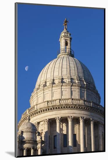 USA, Rhode Island, Providence, Rhode Island State House-Walter Bibikow-Mounted Photographic Print