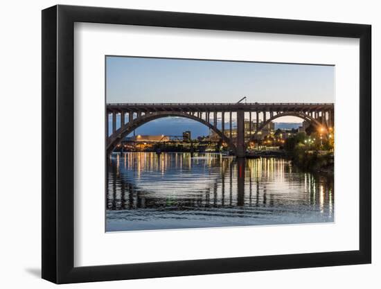 USA, Tennessee. Appalachia, Tennessee River Basin, Knoxville, bridge over Tennessee River-Alison Jones-Framed Photographic Print