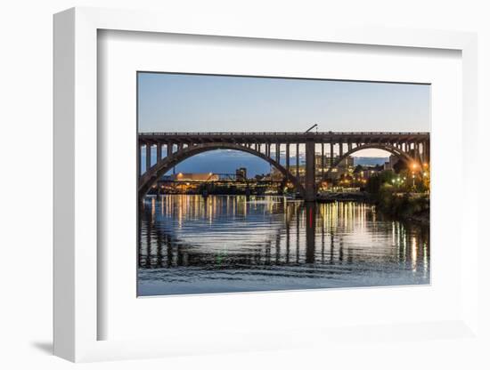 USA, Tennessee. Appalachia, Tennessee River Basin, Knoxville, bridge over Tennessee River-Alison Jones-Framed Photographic Print