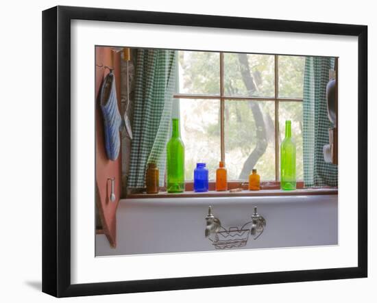 USA, Texas, Guadalupe Mountains NP. Pratt Cabin in McKittrick Canyon-Don Paulson-Framed Photographic Print