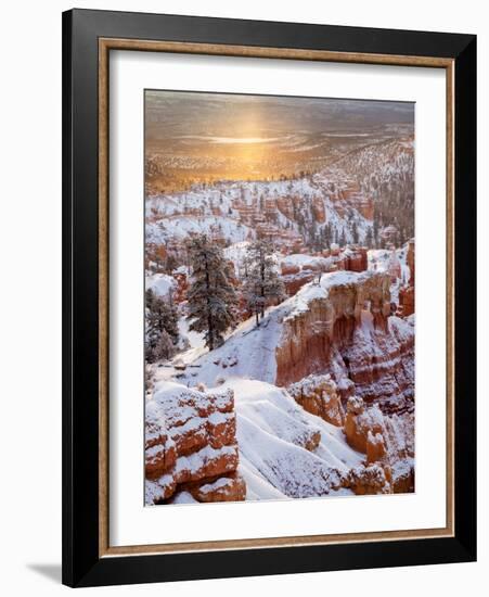 USA, Utah, Bryce Canyon National Park, Sunrise from Sunrise Point after Fresh Snowfall-Ann Collins-Framed Photographic Print