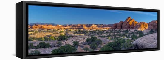 Usa, Utah, Canyonlands National Park, the Needles District, Chesler Park Trail-Alan Copson-Framed Premier Image Canvas