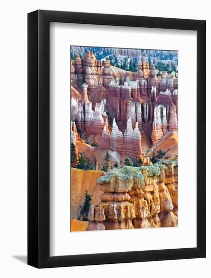 USA, Utah. Hoodoo Formations in Bryce Canyon National Park-Jaynes Gallery-Framed Photographic Print
