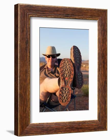 USA, Utah, Man, Relaxation, Break, Feet Up-Catharina Lux-Framed Photographic Print