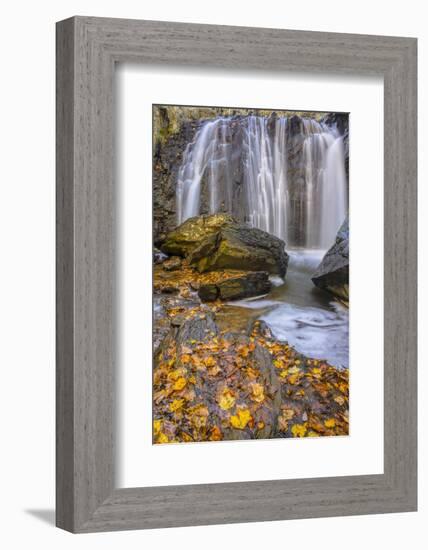 USA, Virginia, Mclean. Waterfall in Great Falls State Park-Jay O'brien-Framed Photographic Print