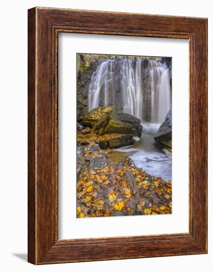 USA, Virginia, Mclean. Waterfall in Great Falls State Park-Jay O'brien-Framed Photographic Print