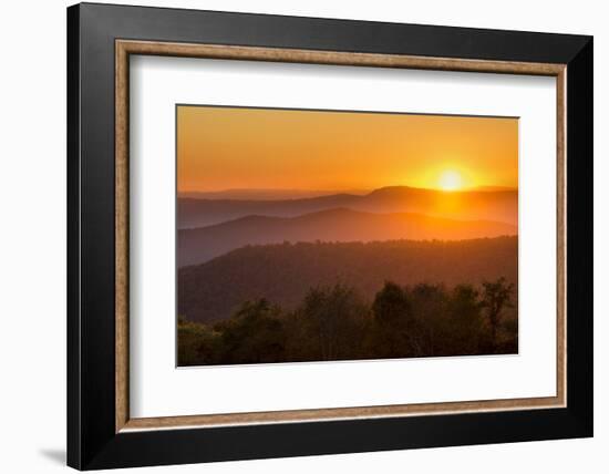 USA, Virginia. Shenandoah National Park, sunset from Naked Creek Overlook-Ann Collins-Framed Photographic Print