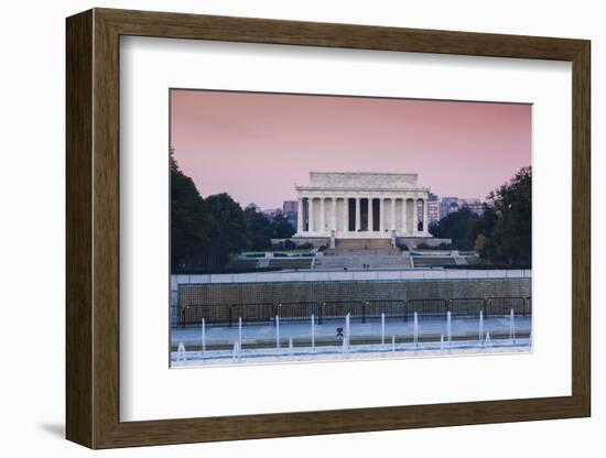 USA, Washington Dc, Lincoln Memorial, Dawn-Walter Bibikow-Framed Photographic Print