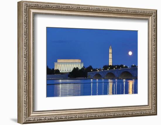 USA, Washington DC, Moon Rising Over the Memorial Bridge and the Lincoln Memorial,-Hollice Looney-Framed Photographic Print